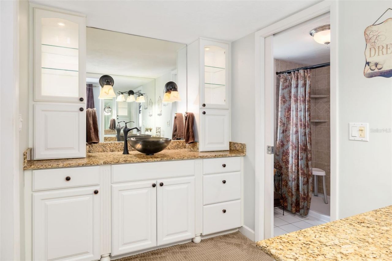 3012 Hyde Park Street , Sarasota, FL 34239 Photo