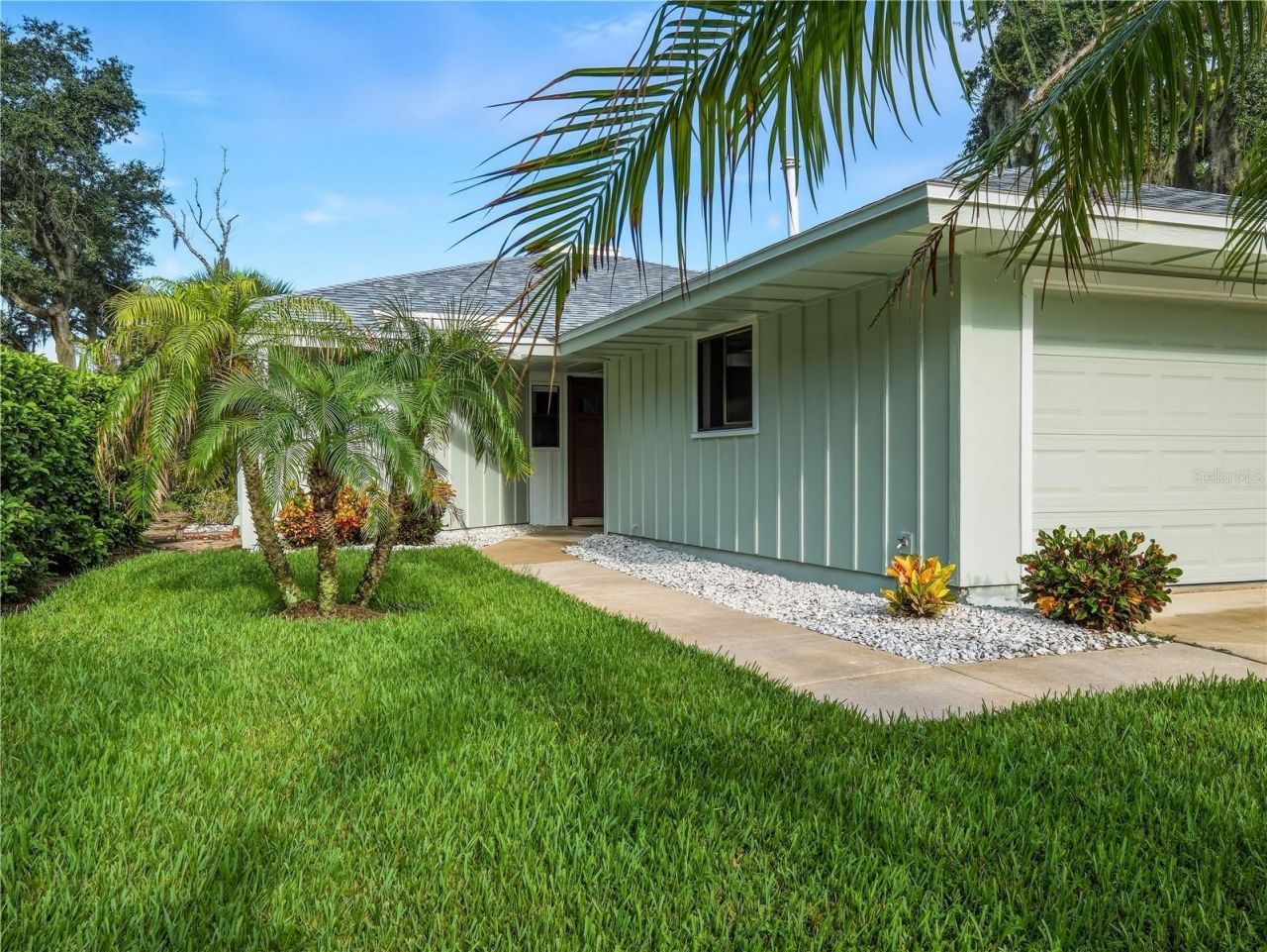 724 St Andrews Circle , New Smyrna Beach, FL 32168 Photo
