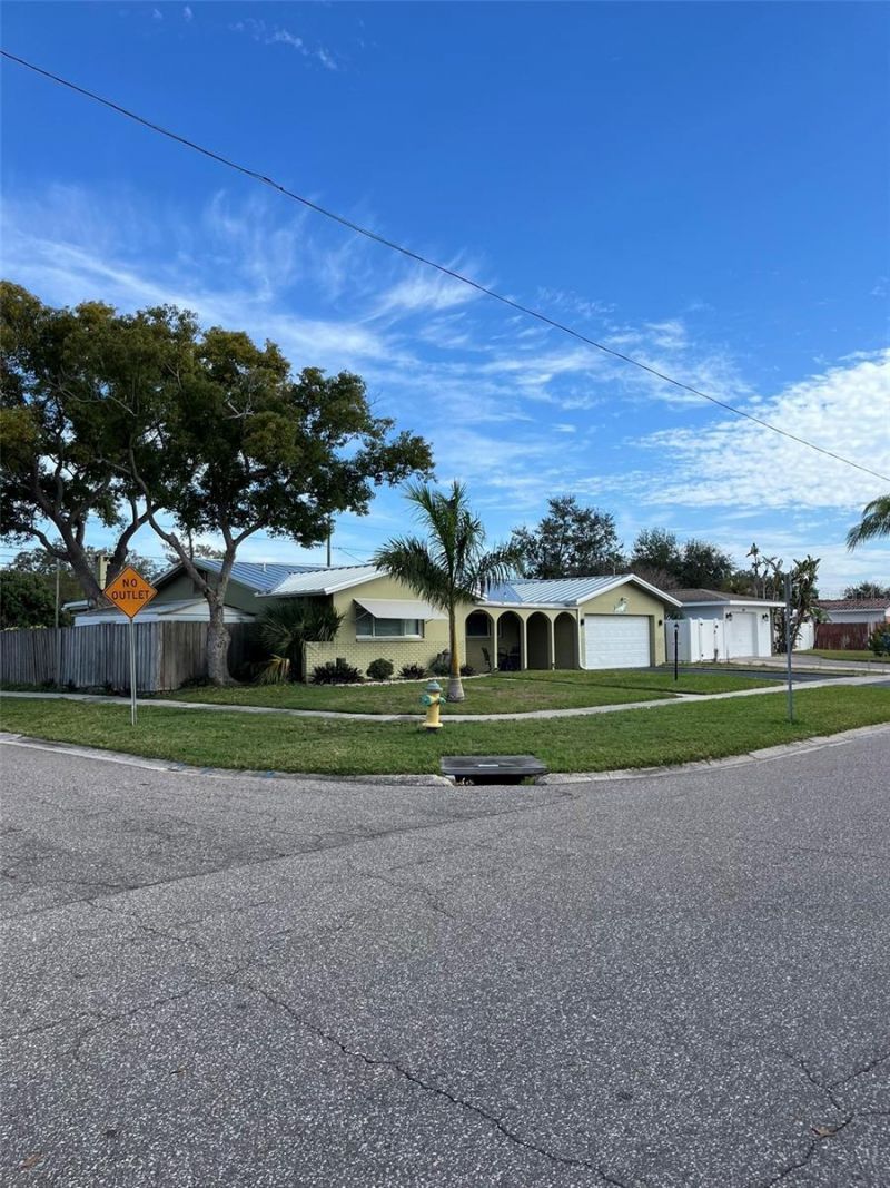 5893 34th Avenue N, Saint Petersburg, FL 33710 Photo
