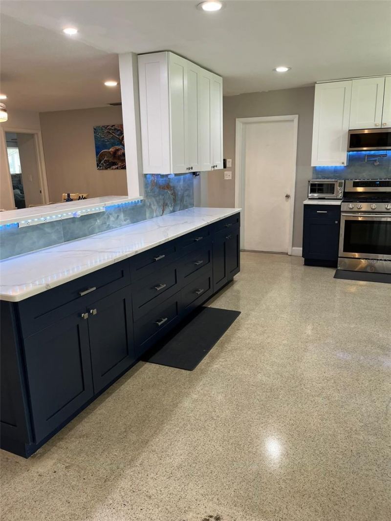 5893 34th Avenue N, Saint Petersburg, FL 33710 Photo