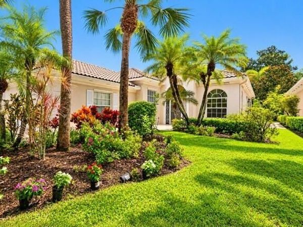 8939 OLDHAM Way, West Palm Beach, FL 33412