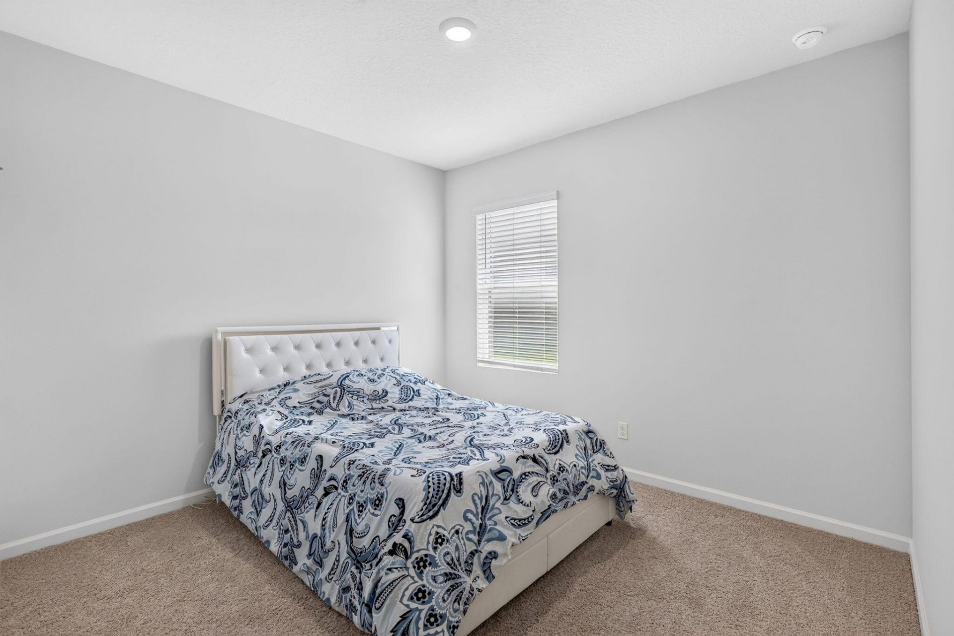 469 Seafoam Circle, Fort Pierce, FL 34945 Photo
