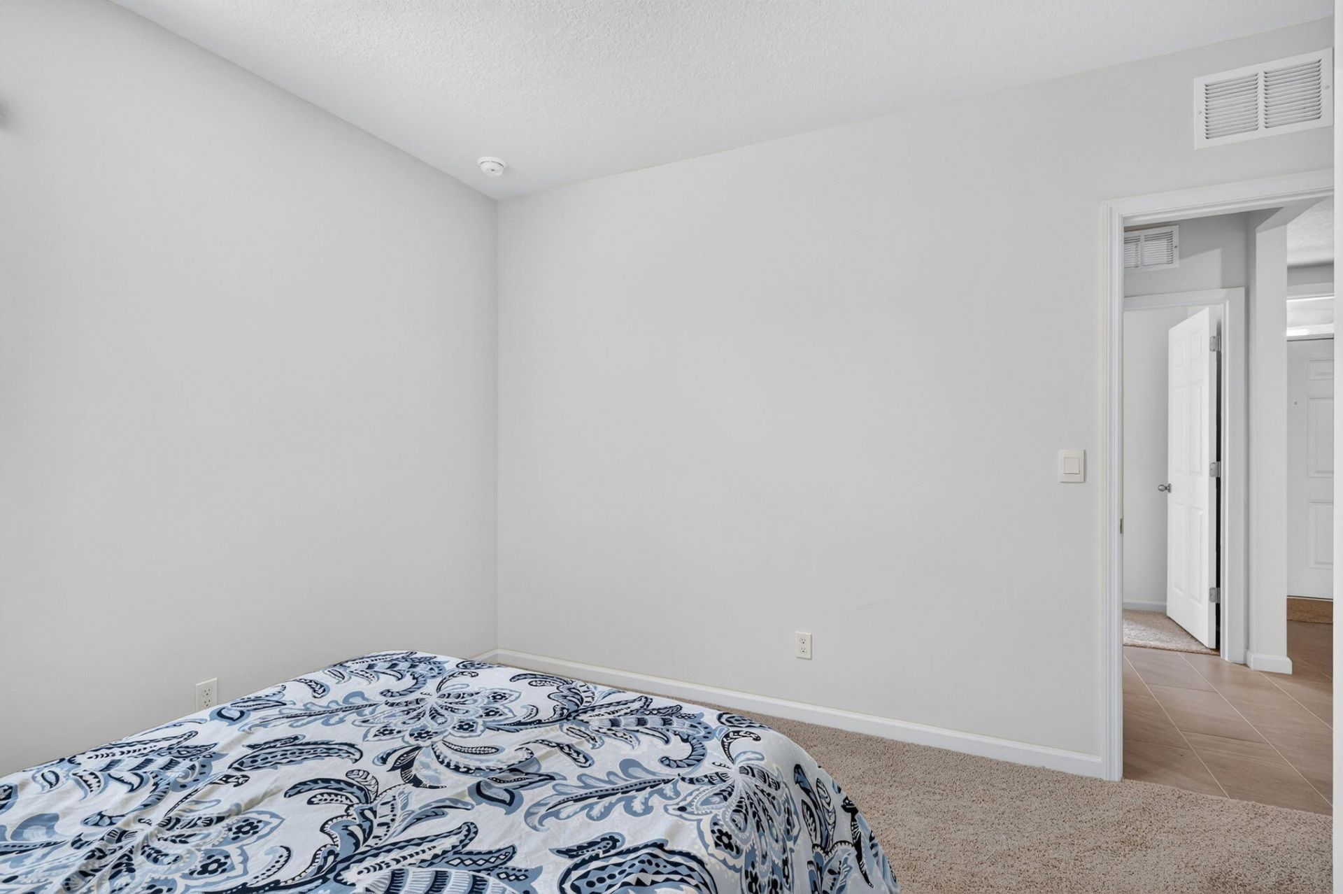 469 Seafoam Circle, Fort Pierce, FL 34945 Photo