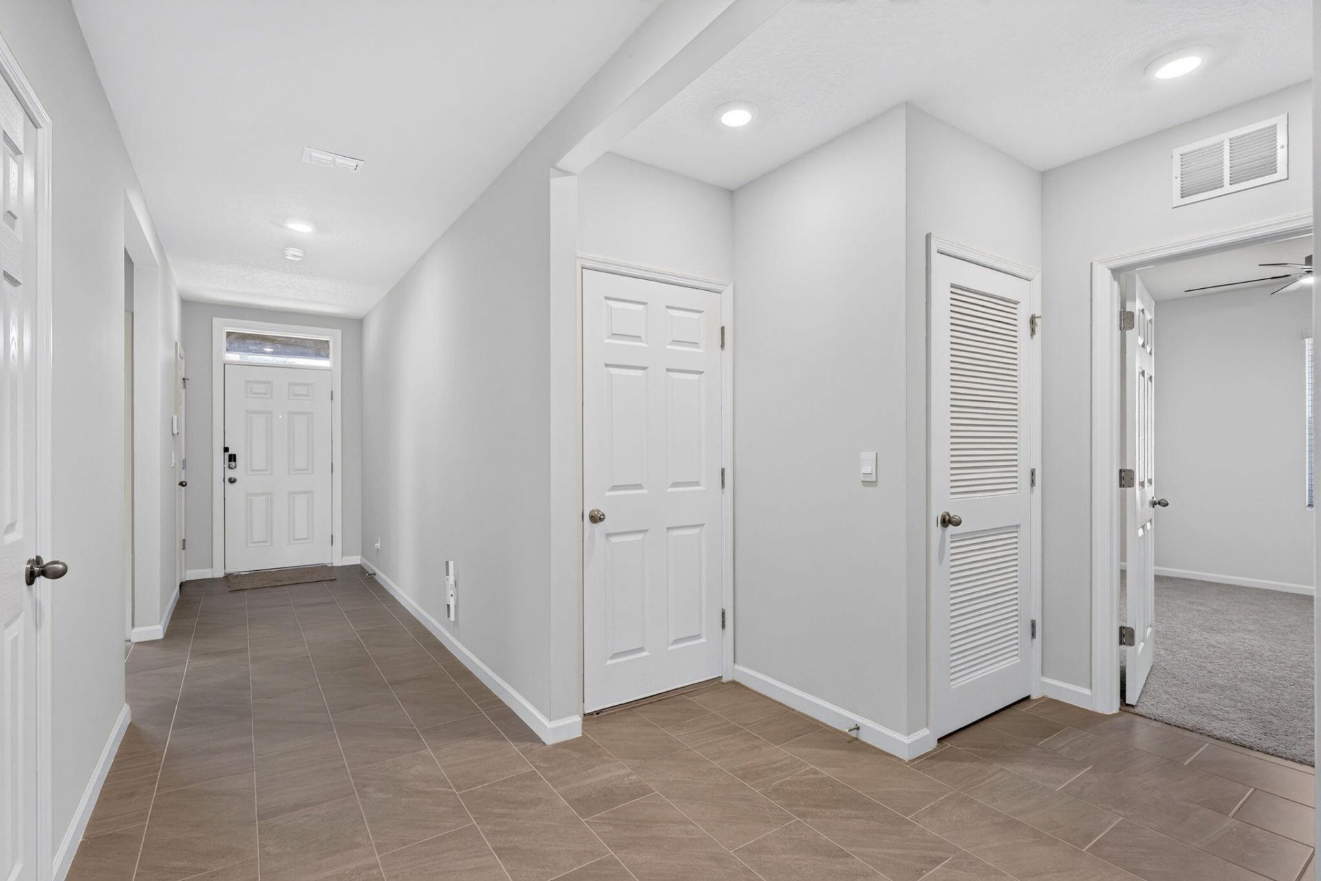 469 Seafoam Circle, Fort Pierce, FL 34945 Photo