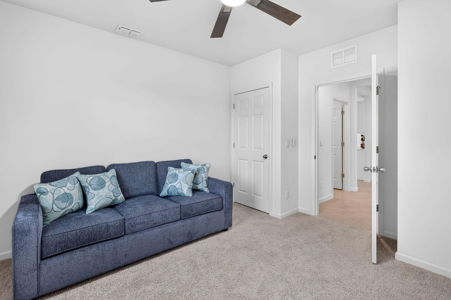 469 Seafoam Circle, Fort Pierce, FL 34945 Photo