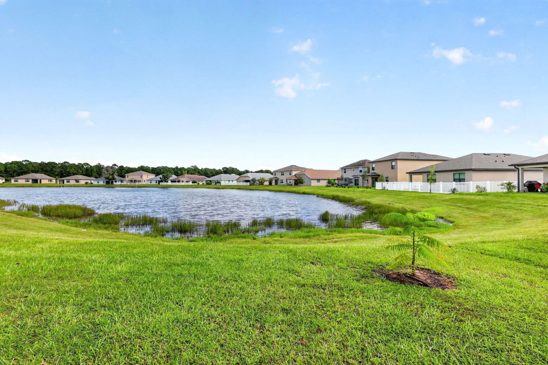 469 Seafoam Circle, Fort Pierce, FL 34945 Photo