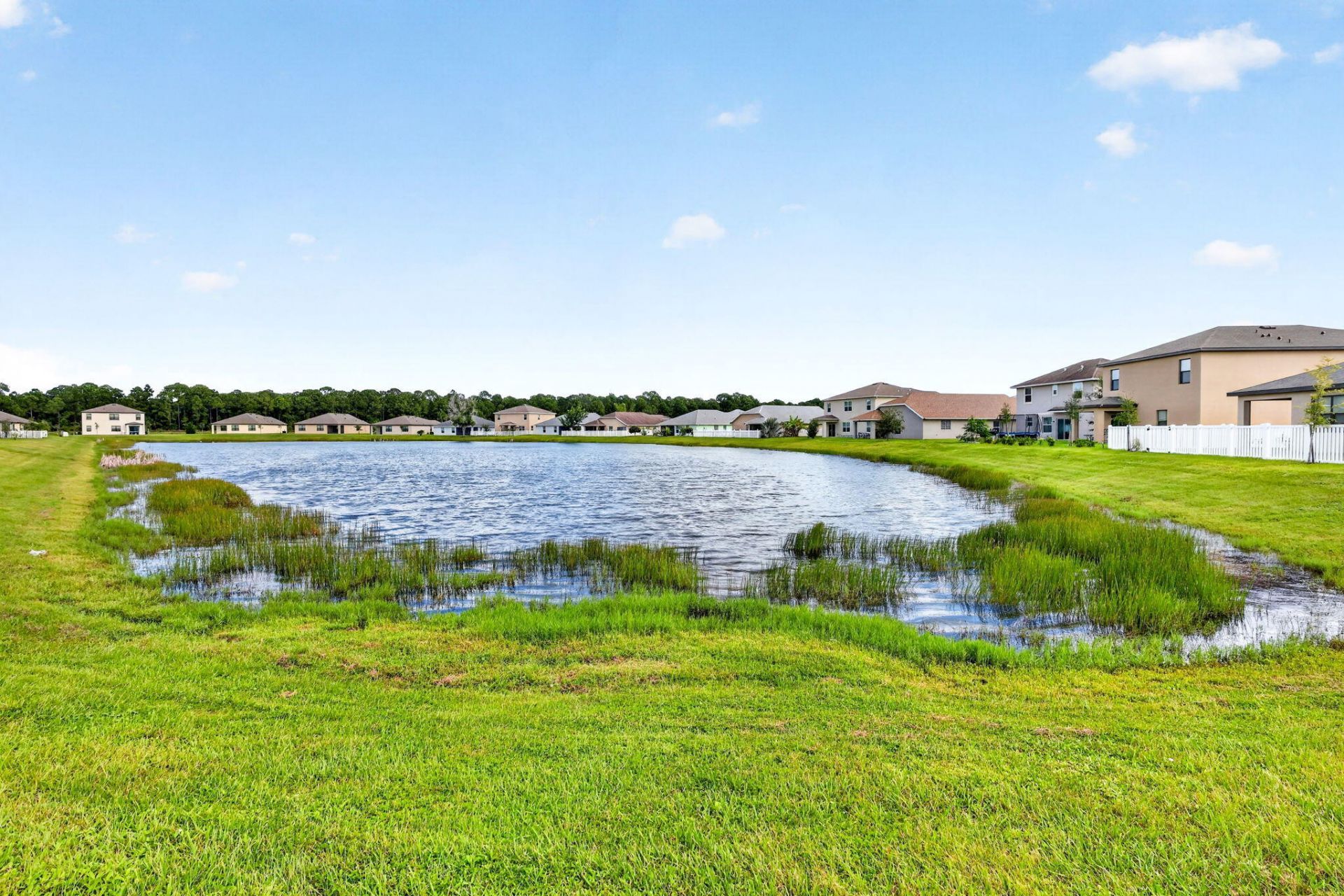 469 Seafoam Circle, Fort Pierce, FL 34945 Photo