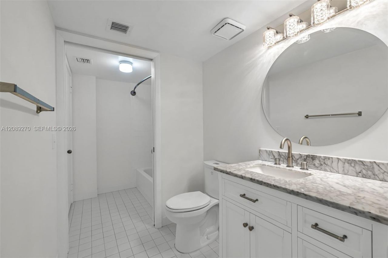 7775 Trent Dr , Unit 308, Tamarac, FL 33321 Photo