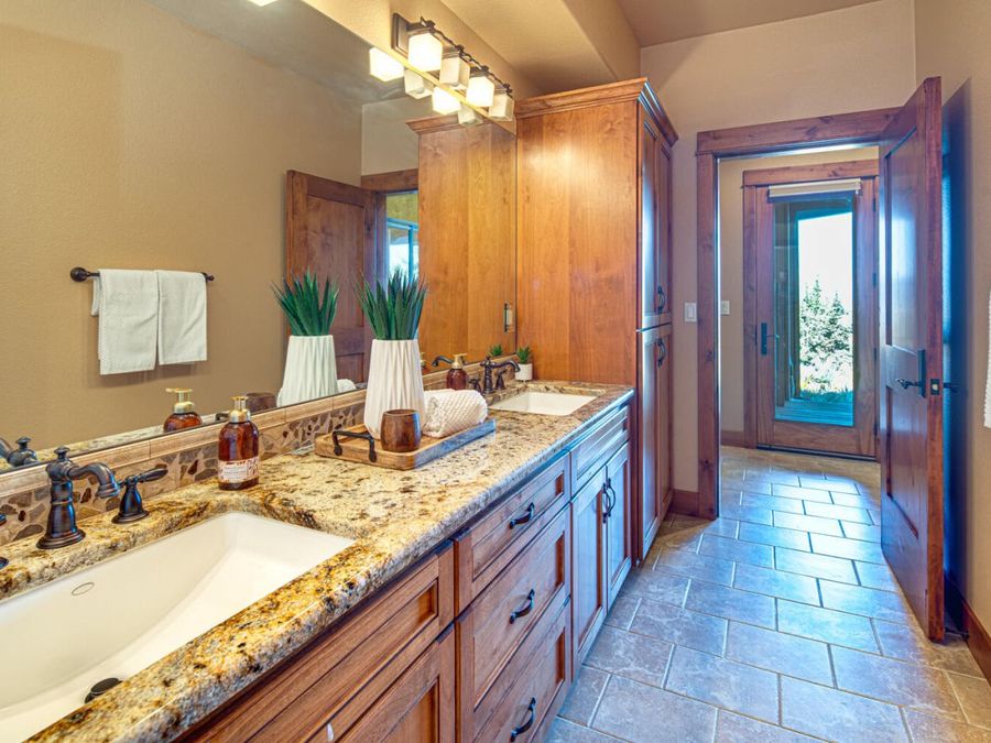 Property Image 70