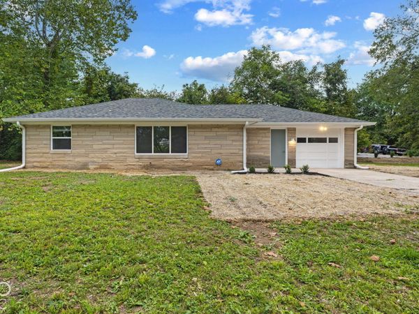 7437 S County Road 750 E, Plainfield, IN 46168