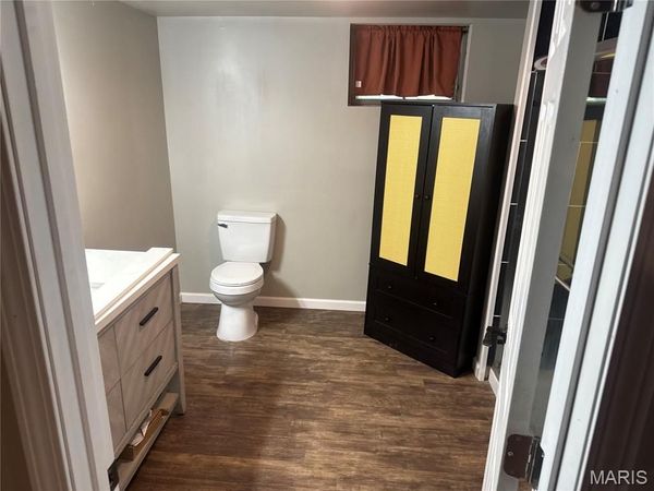 3 Locust Drive , Florissant, MO 63031
