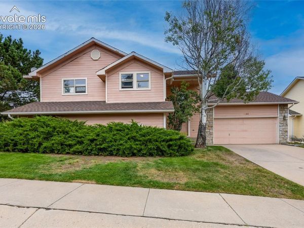 1180 Bison Ridge Drive, Colorado Springs, CO 80919