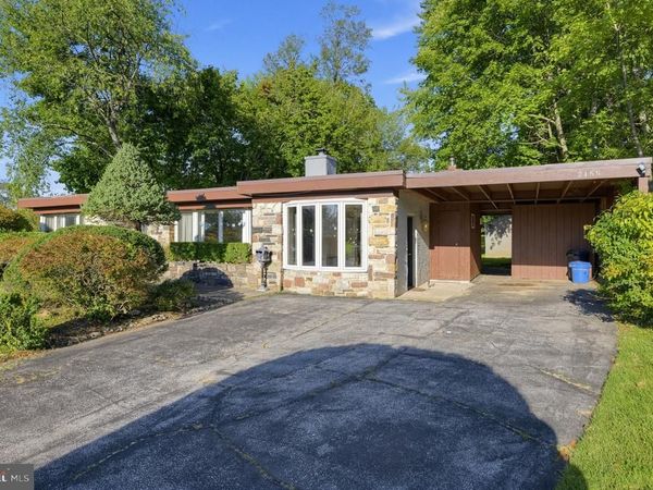 2155 KINGSWOOD LANE , BROOMALL, PA 19008
