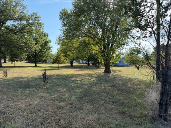105 Leaning Tree Road , Fort Gibson, OK 74434