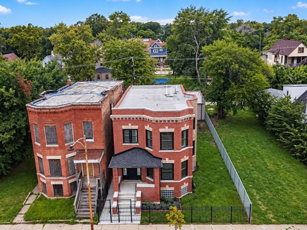 6932 S Loomis Boulevard, Chicago, IL 60636