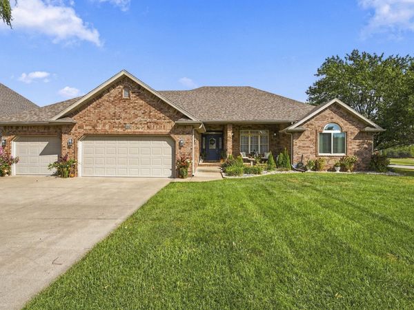 909 Glacier Court , Nixa, MO 65714