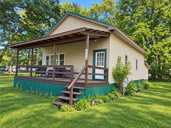 6752 Lakeshore N, Verona, NY 13478