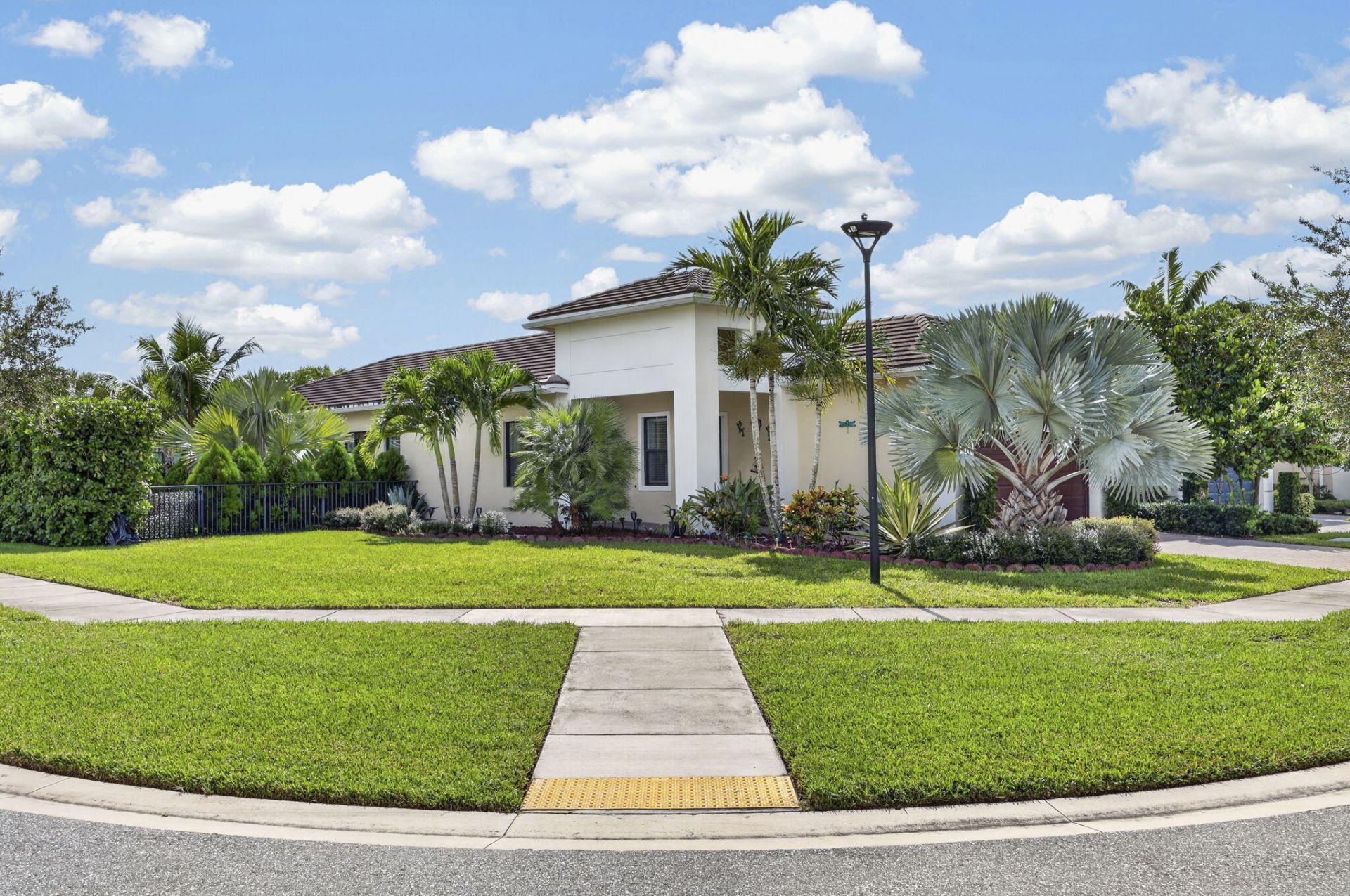 16065 Key Biscayne Lane, Westlake, FL 33470 Photo