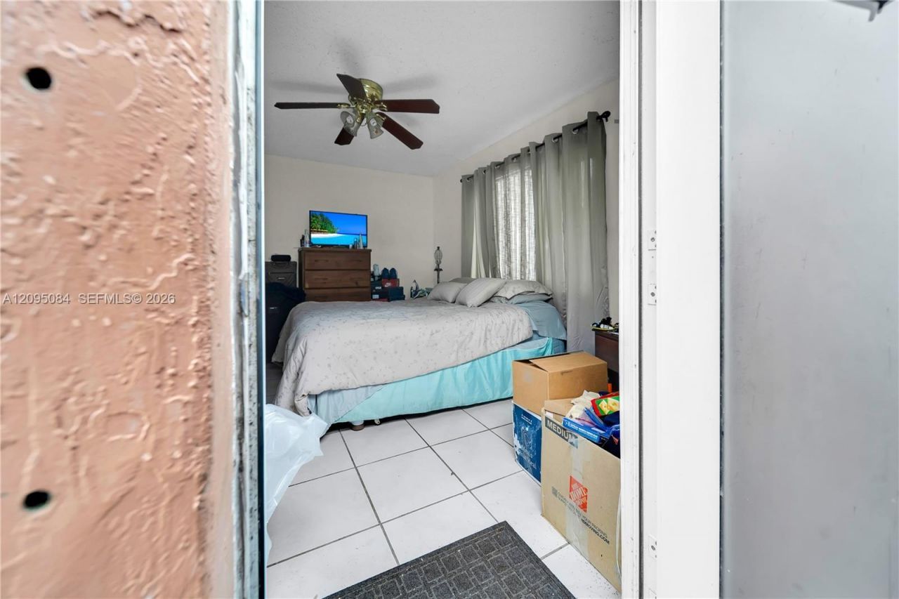 20273 NW 32nd Ave , Miami Gardens, FL 33056 Photo