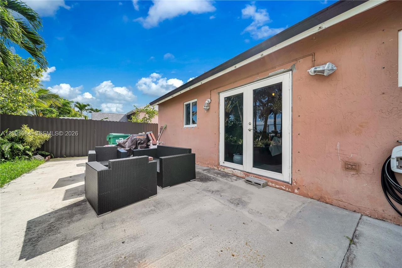 20273 NW 32nd Ave , Miami Gardens, FL 33056 Photo