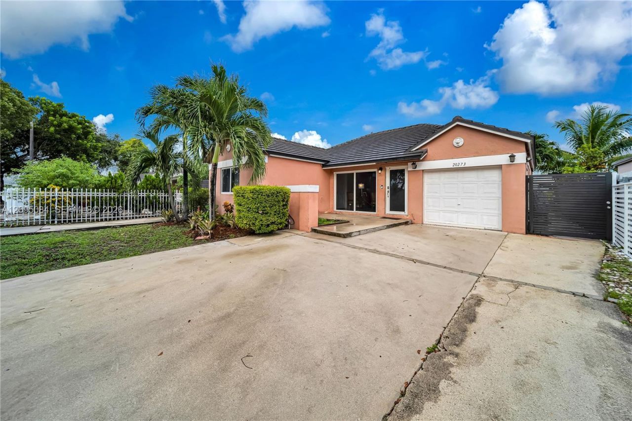 20273 NW 32nd Ave , Miami Gardens, FL 33056 Photo