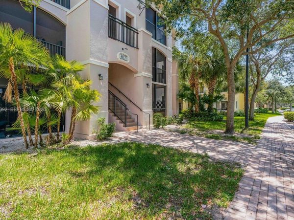 3021 Alcazar Pl , Unit 305, Palm Beach Gardens, FL 33410