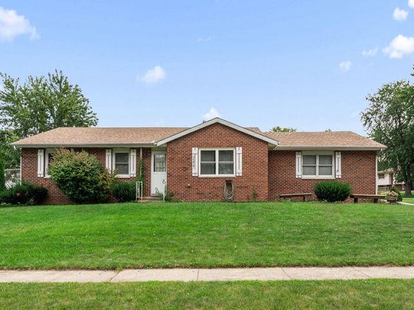 3217 Augusta Boulevard , Portage, IN 46368