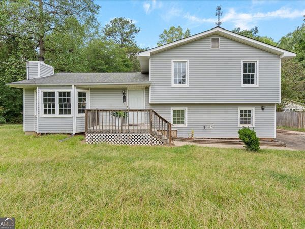 28 Cypress Circle, Carrollton, GA 30116