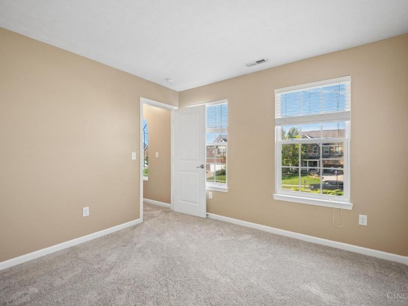 9756 Crooked Creek Drive, Clearcreek Township, OH 45458 Photo 9