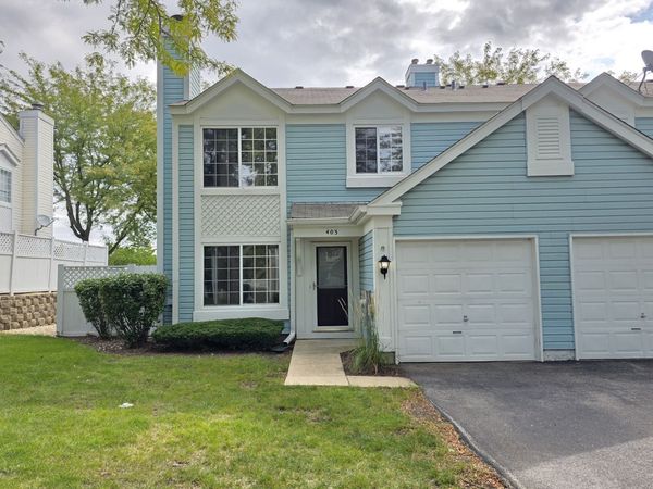 403 Trenton Court , Aurora, IL 60504