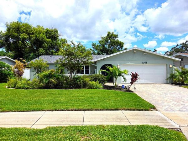 9071 RIDGE ROAD , SEMINOLE, FL 33772