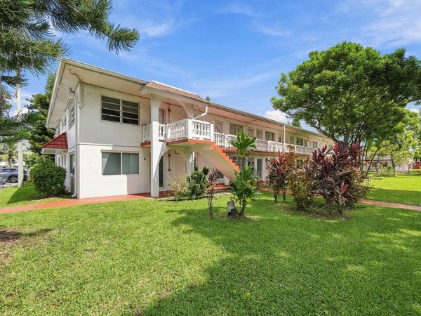 175 NE 203rd Terrace, Unit 24, Miami, FL 33179