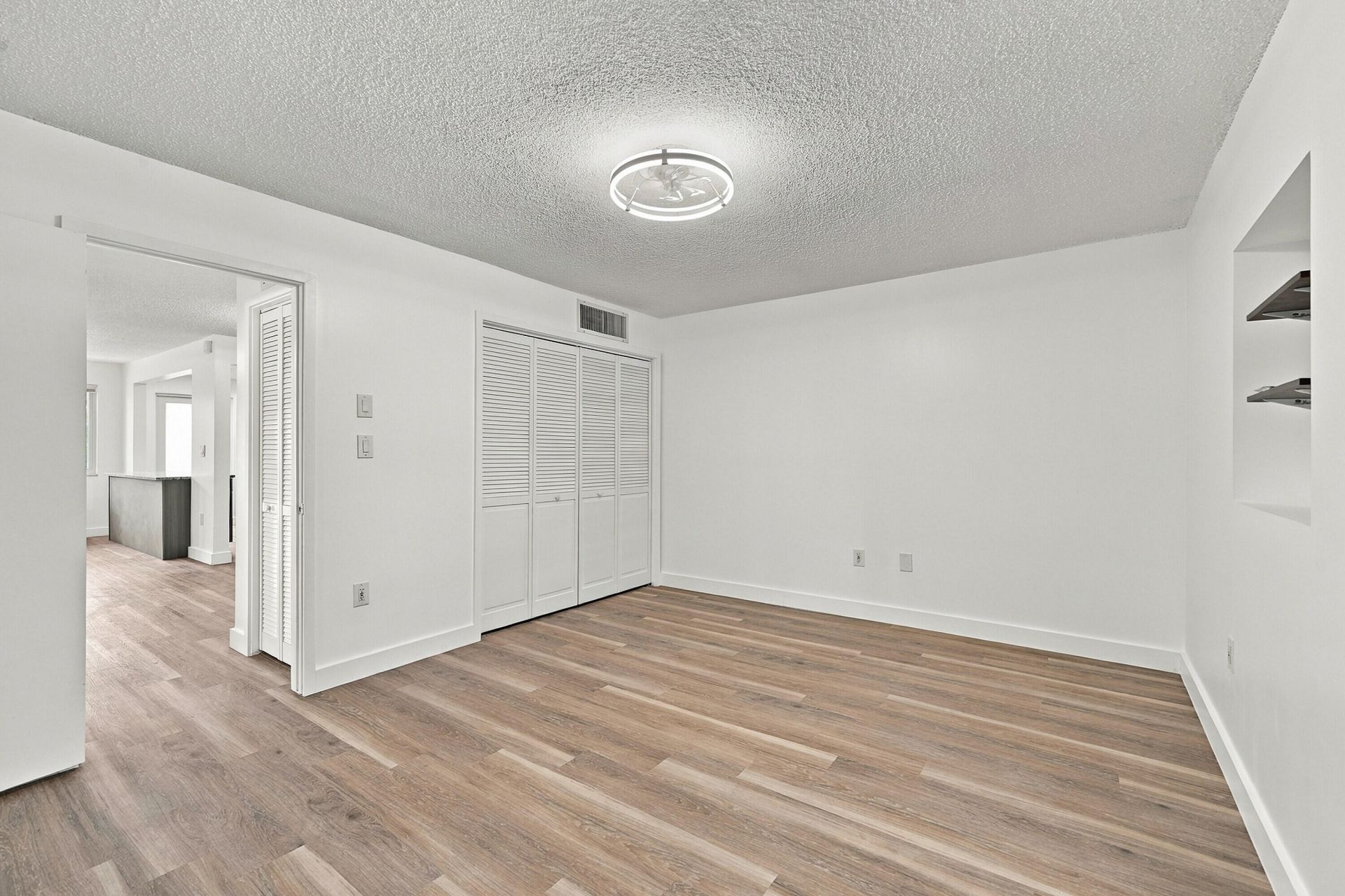 175 NE 203rd Terrace, Unit 24, Miami, FL 33179 Photo