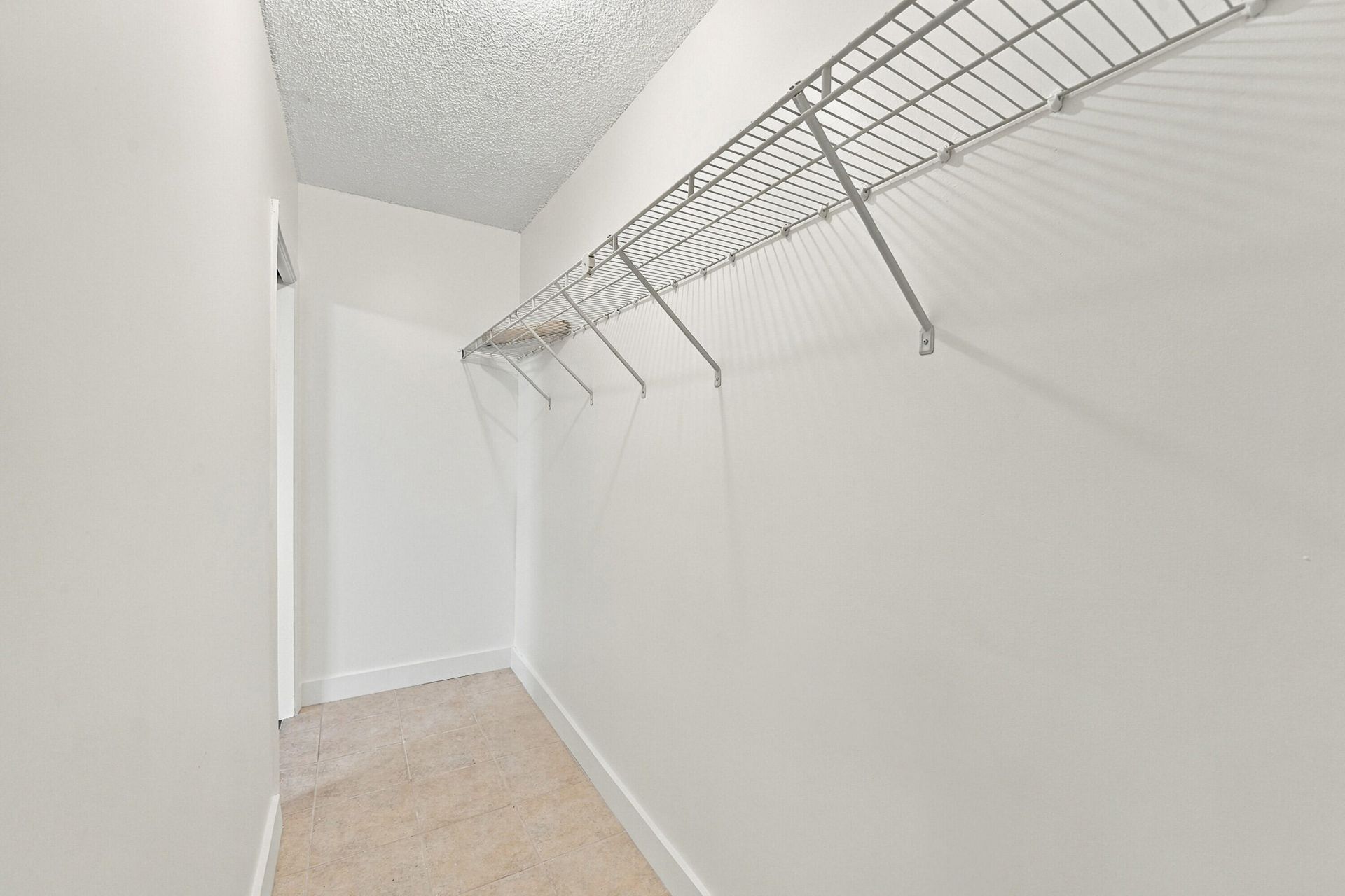 175 NE 203rd Terrace, Unit 24, Miami, FL 33179 Photo