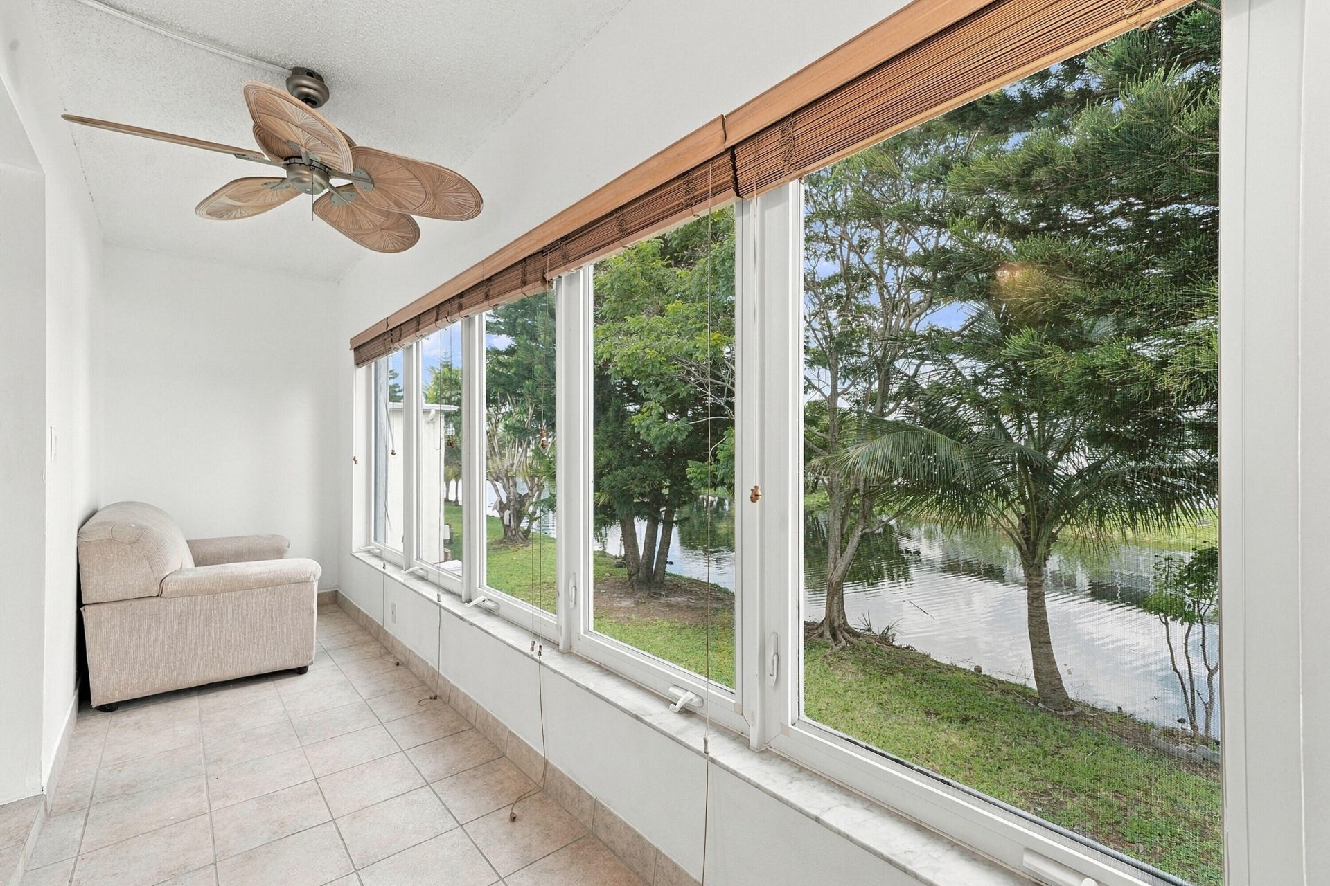 175 NE 203rd Terrace, Unit 24, Miami, FL 33179 Photo