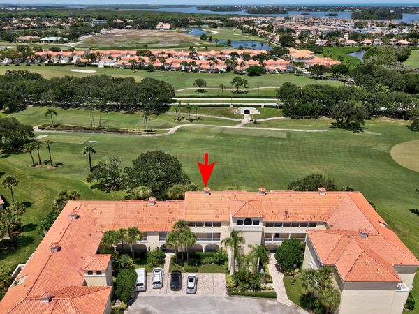 5040 Harmony Circle, Unit 305, Vero Beach, FL 32967