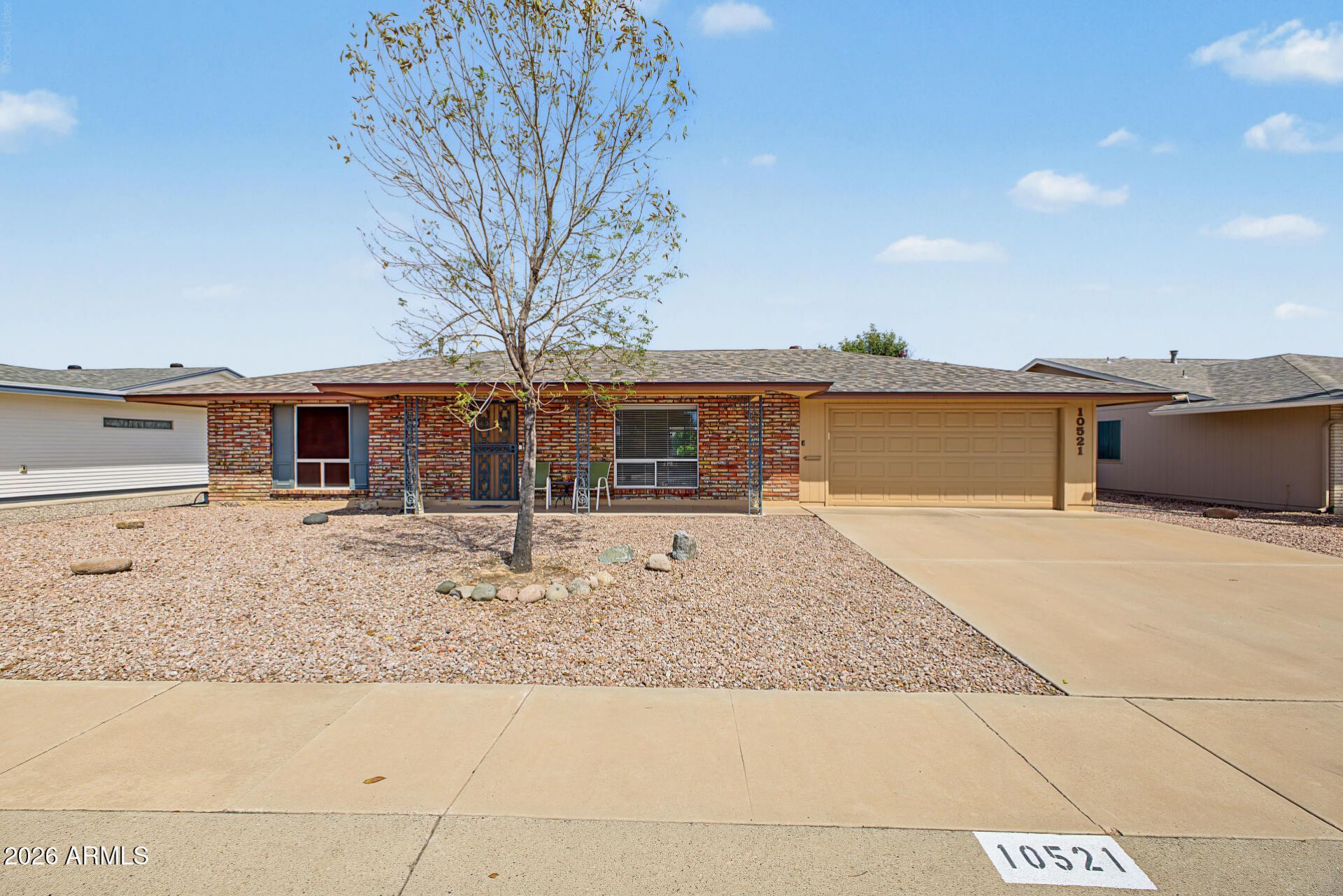 10521 W Kingswood Circle, Sun City, AZ 85351 Main Photo