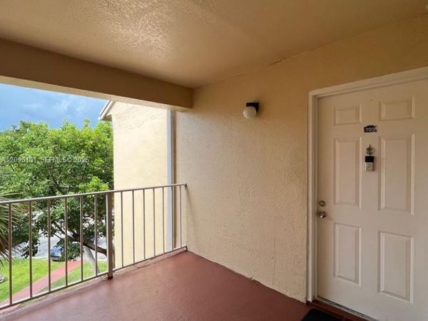 15295 SW 106th Ln, Unit 703, Miami, FL 33196