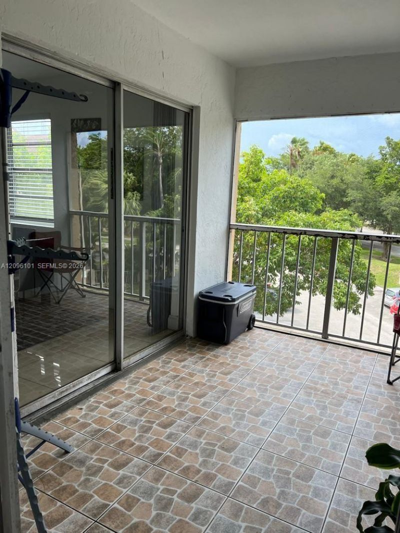 15295 SW 106th Ln, Unit 703, Miami, FL 33196 Photo