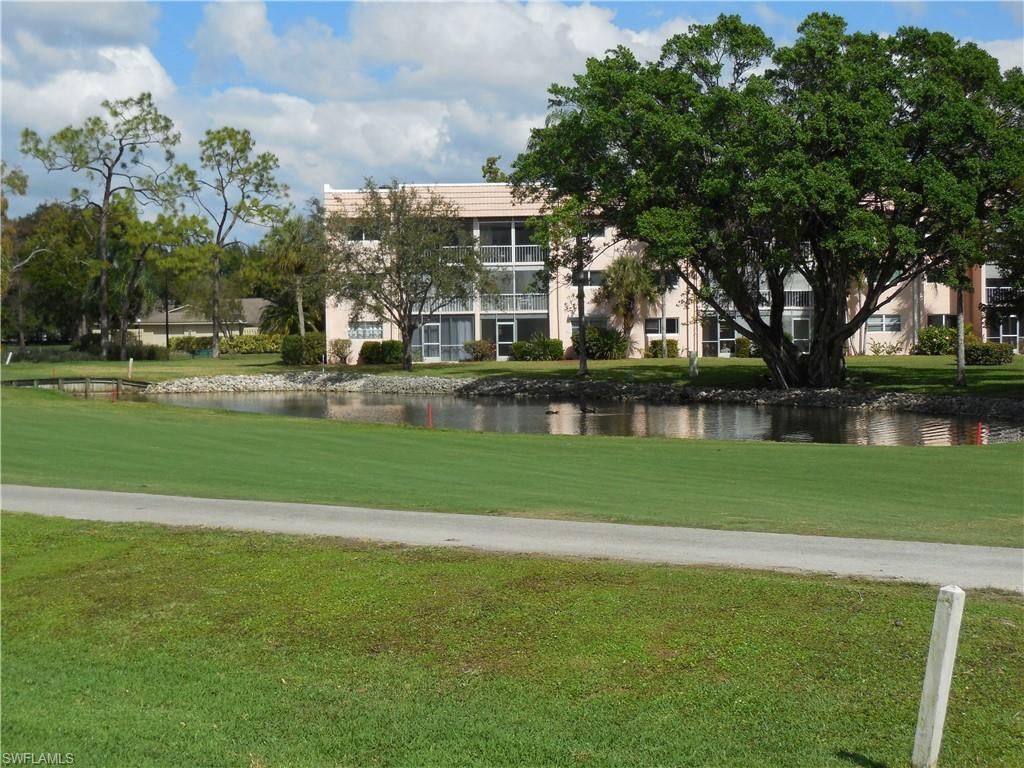 114 Quail Forest Blvd , Unit 7, Naples, FL 34105 Photo