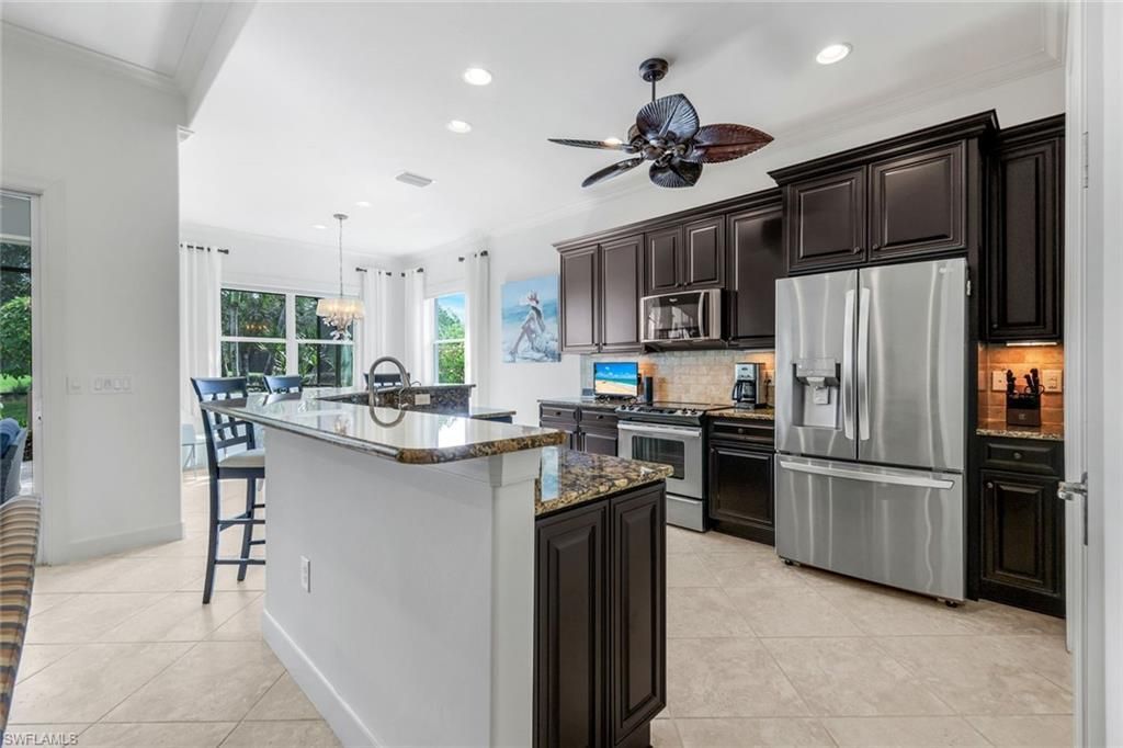 9090 Limestone Ln, Naples, FL 34120 Photo