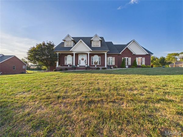 220 Coyote Ridge, Jackson, MO 63755