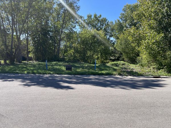 372 Conover Court, Howell, MI 48843