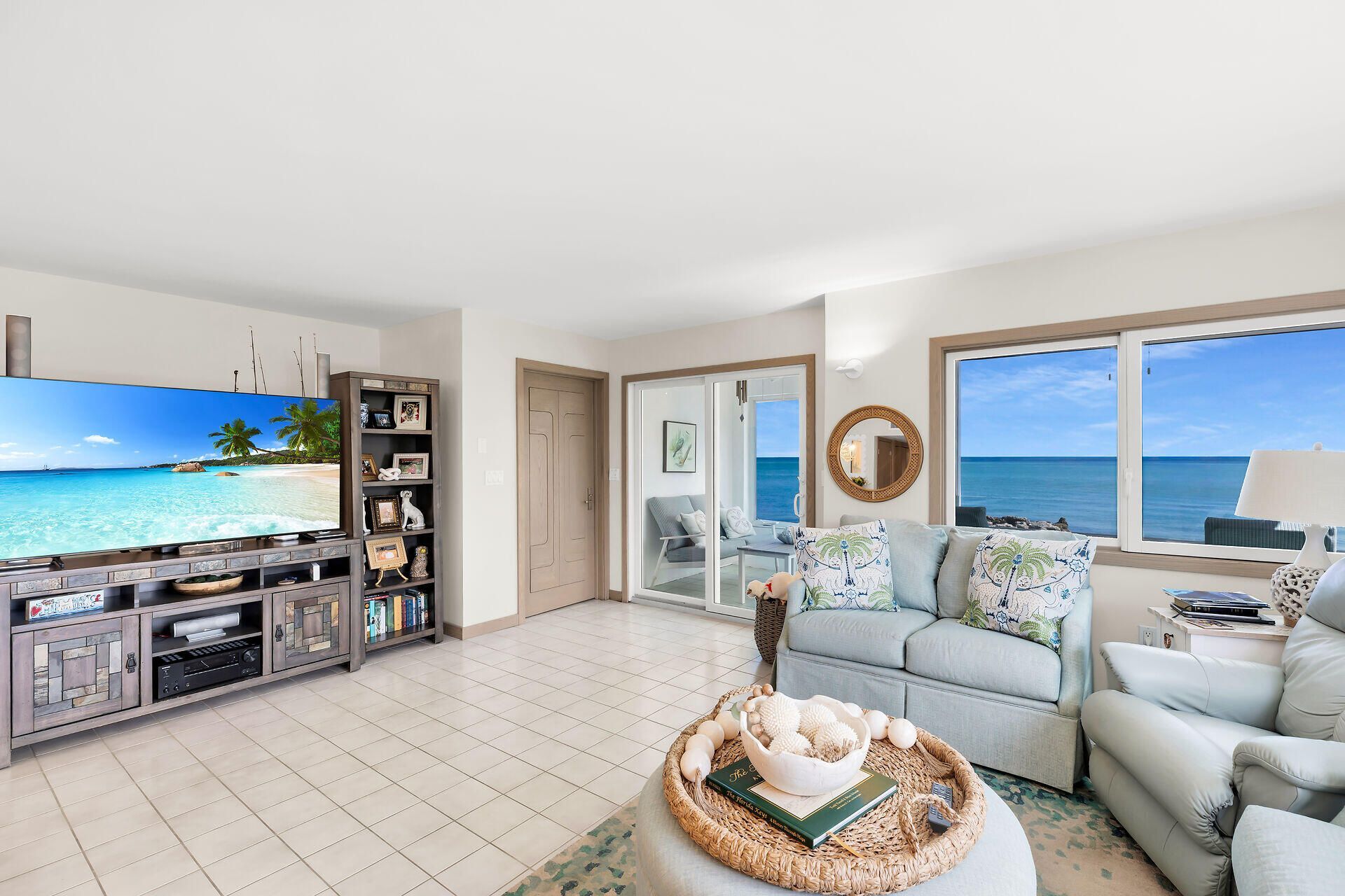 1025 W Ocean Drive, Unit 2 W, Key Colony, FL 33051 Photo