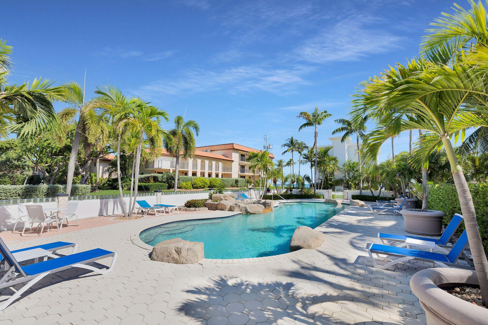 1025 W Ocean Drive, Unit 2 W, Key Colony, FL 33051 Photo