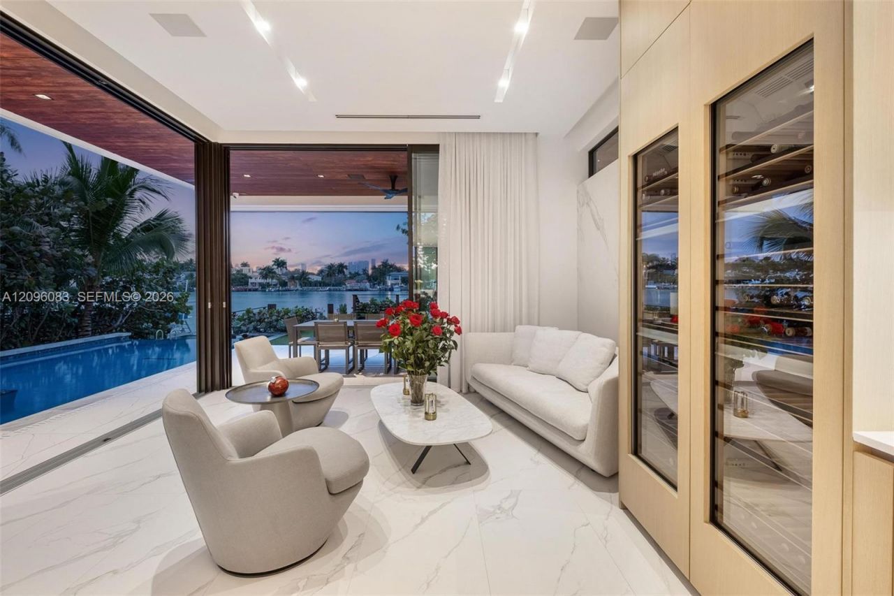 226 W Rivo Alto Dr , Miami Beach, FL 33139 Photo