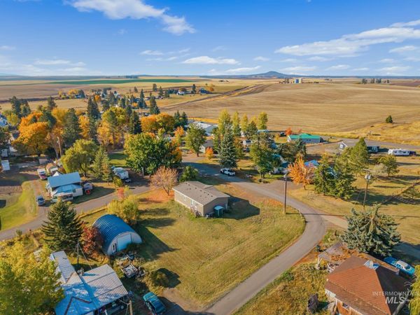 409 N 4th Avenue, Craigmont, ID 83523