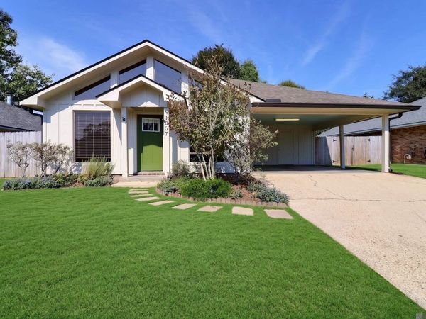 1057 Bullrush Dr, Baton Rouge, LA 70810