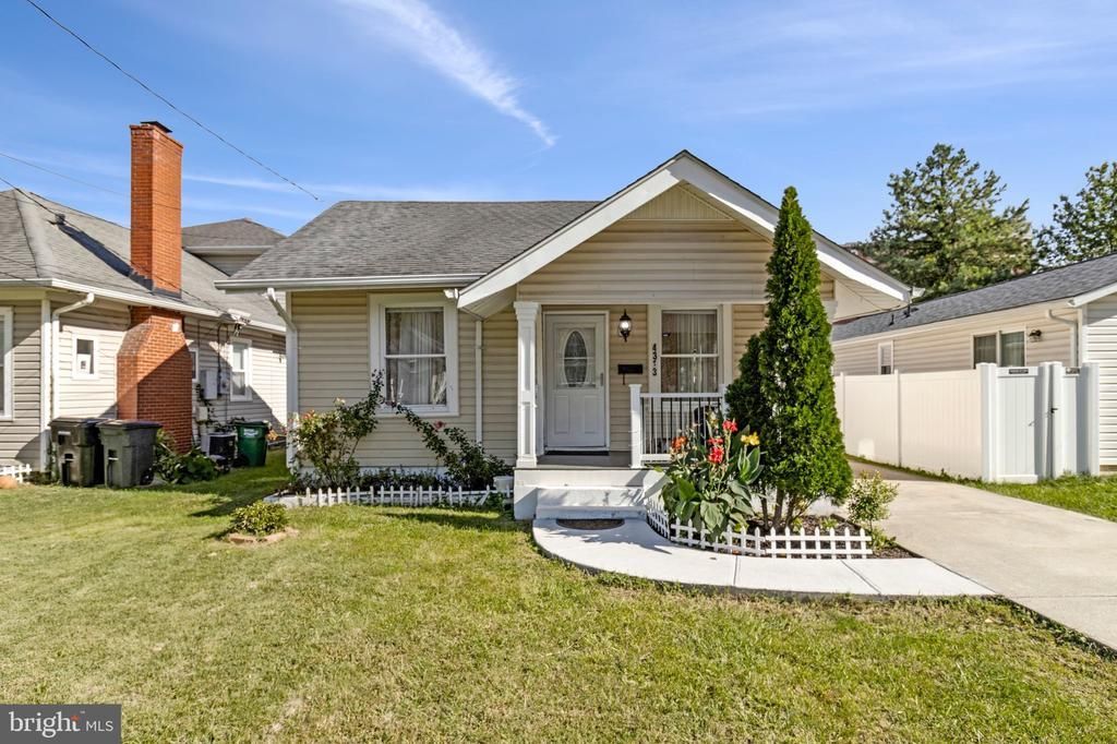 4313 40TH PLACE , BRENTWOOD, MD 20722