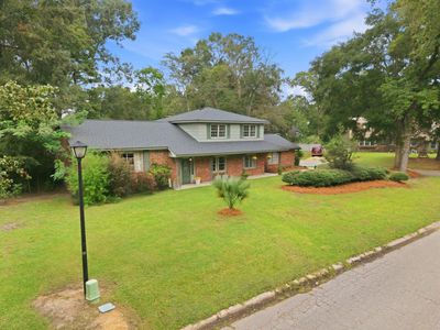 6 Ravenna Avenue, Hanahan, SC 29410